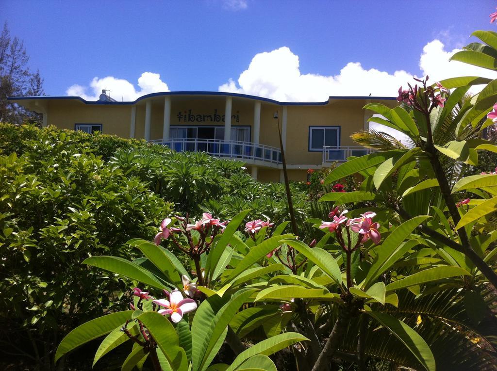 Hotel Tibambari à Bouchon Extérieur photo